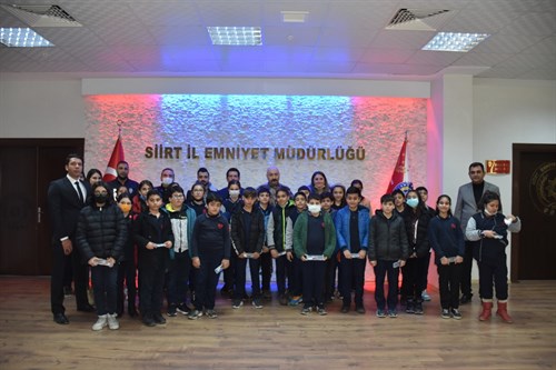80. Yıl Ortaokulu Öğrencileri Müdürlüğümüzü Ziyaret Etti